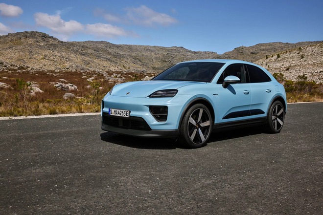 Porsche Macan 2025 ra mắt: Bản ‘base’ đã mạnh 355 mã lực, thêm gói off-road, có đánh lái bánh sau như Mercedes- Ảnh 2. Porsche Macan 2025 ra mắt: Bản ‘base’ đã mạnh 355 mã lực, thêm gói off-road, có đánh lái bánh sau như Mercedes- Ảnh 2.