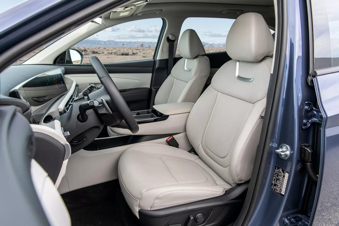 Hyundai Tucson 2025 bản quốc tế chính thức công bố trang bị và giá bán: Nâng cấp nhẹ, màn hình xịn, về Việt Nam khó tránh khỏi tăng giá- Ảnh 8. Hyundai Tucson 2025 bản quốc tế chính thức công bố trang bị và giá bán: Nâng cấp nhẹ, màn hình xịn, về Việt Nam khó tránh khỏi tăng giá- Ảnh 8.