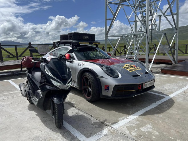 Phượt Trung Quốc lần thứ 2 bằng Porsche 911 Dakar, chủ xe chia sẻ: 15 ngày đầu chỉ mới là warm-up- Ảnh 3. Phượt Trung Quốc lần thứ 2 bằng Porsche 911 Dakar, chủ xe chia sẻ: 15 ngày đầu chỉ mới là warm-up- Ảnh 3.