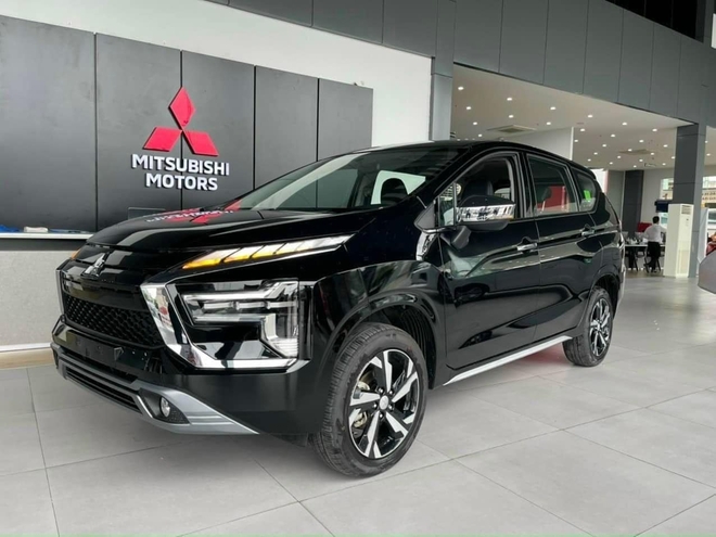 Mitsubishi Xpander AT Premium giá chỉ còn 578 triệu tại đại lý, bản cao nhất còn rẻ hơn Suzuki XL7 tiêu chuẩn- Ảnh 5. Mitsubishi Xpander AT Premium giá chỉ còn 578 triệu tại đại lý, bản cao nhất còn rẻ hơn Suzuki XL7 tiêu chuẩn- Ảnh 5.