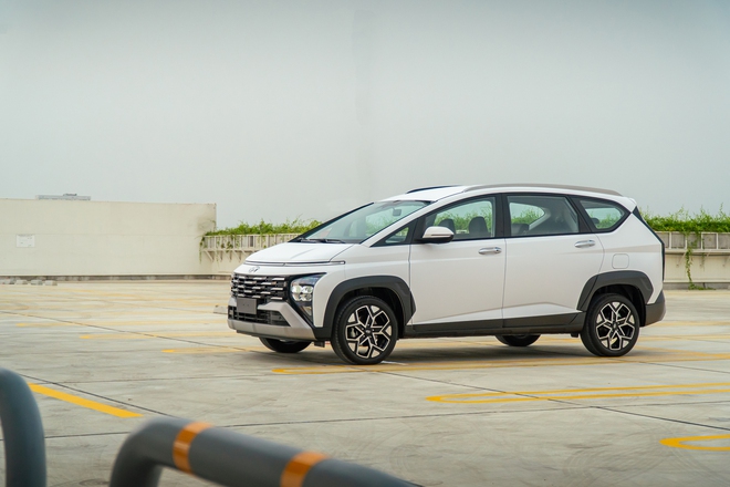 Tôi lái Hyundai Stargazer X giá 599 triệu đồng: Khi xấu đẹp, lái hay dở xếp sau nhu cầu thực dụng- Ảnh 12.