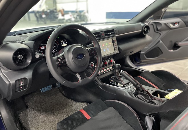 Lấy Subaru BRZ bây giờ tiết kiệm hơn 360 triệu so với người mua sớm: Giá giảm kỷ lục còn hơn 1,5 tỷ, bằng một nửa Z4- Ảnh 5. Lấy Subaru BRZ bây giờ tiết kiệm hơn 360 triệu so với người mua sớm: Giá giảm kỷ lục còn hơn 1,5 tỷ, bằng một nửa Z4- Ảnh 5.