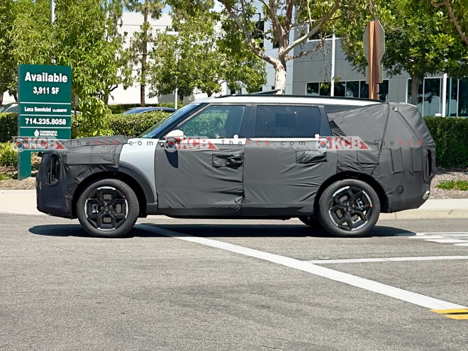 Chưa kịp ra mắt Việt Nam, Kia Telluride đã lộ đời mới trên đường: Thiết kế giống xe điện, có thể thêm hybrid- Ảnh 4. Chưa kịp ra mắt Việt Nam, Kia Telluride đã lộ đời mới trên đường: Thiết kế giống xe điện, có thể thêm hybrid- Ảnh 4.