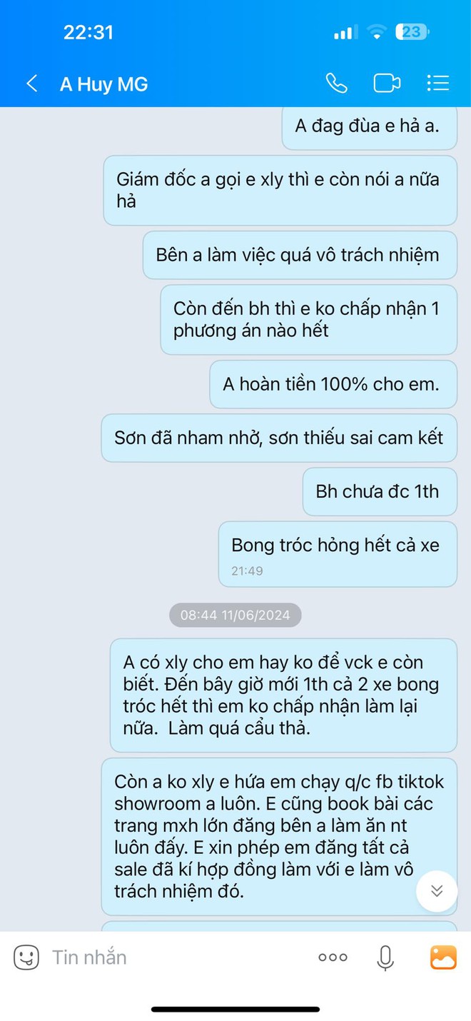 Tốn gần 30 triệu cho đại lý đổi màu xe, chủ nhân 2 chiếc MG5 bức xúc: 'Làm ăn cẩu thả, sơn 20 ngày đã bong tróc, nhân viên đùn đẩy trách nhiệm'- Ảnh 11. Tốn gần 30 triệu cho đại lý đổi màu xe, chủ nhân 2 chiếc MG5 bức xúc: 'Làm ăn cẩu thả, sơn 20 ngày đã bong tróc, nhân viên đùn đẩy trách nhiệm'- Ảnh 11.