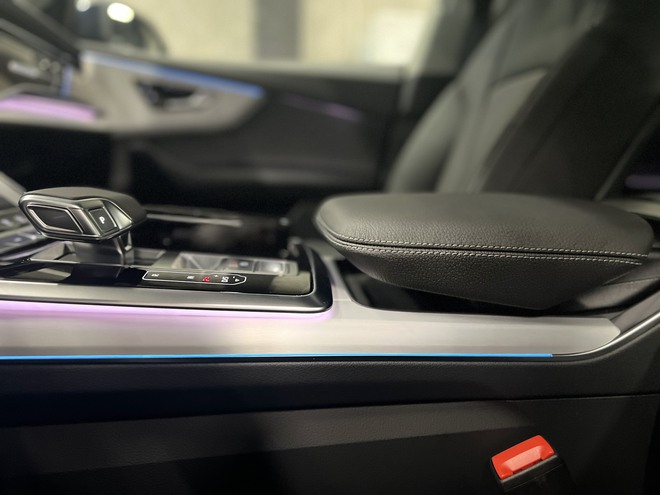 Audi Q8 2024 giá 4,1 tỷ đã về đại lý: Thêm trang bị tiện nghi, đấu X6, GLE với giá rẻ hơn hẳn- Ảnh 15. Audi Q8 2024 giá 4,1 tỷ đã về đại lý: Thêm trang bị tiện nghi, đấu X6, GLE với giá rẻ hơn hẳn- Ảnh 15.