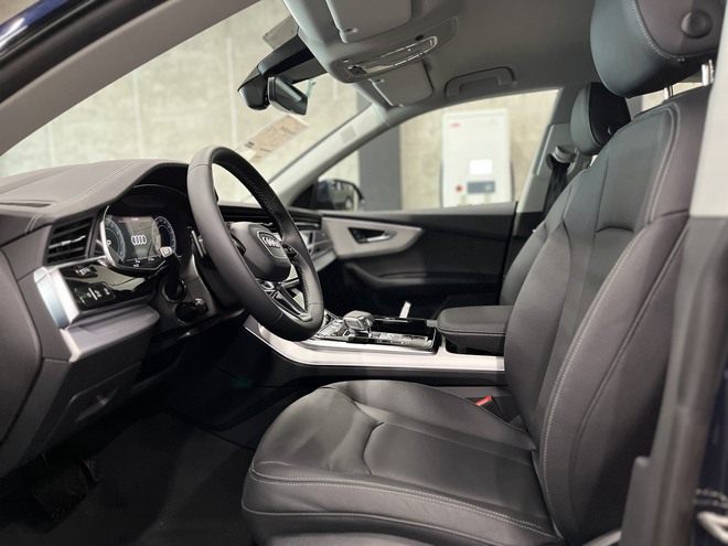 Audi Q8 2024 giá 4,1 tỷ đã về đại lý: Thêm trang bị tiện nghi, đấu X6, GLE với giá rẻ hơn hẳn- Ảnh 8. Audi Q8 2024 giá 4,1 tỷ đã về đại lý: Thêm trang bị tiện nghi, đấu X6, GLE với giá rẻ hơn hẳn- Ảnh 8.