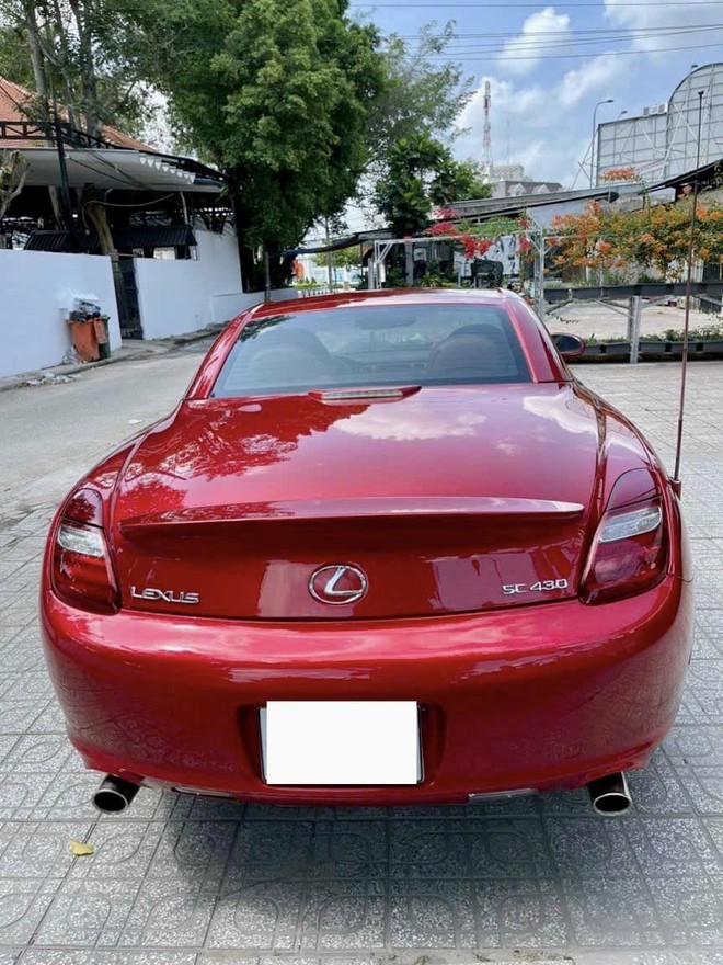 18 năm chỉ chạy 70.000 km, Lexus SC430 hàng hiếm được rao bán ngang Toyota Camry đời mới- Ảnh 4. 18 năm chỉ chạy 70.000 km, Lexus SC430 hàng hiếm được rao bán ngang Toyota Camry đời mới- Ảnh 4.