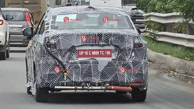 Honda Brio thế hệ mới chạy thử nghiệm: Mượn nhiều yếu tố từ City, dễ có động cơ mới, dự kiến ra mắt ngay năm sau- Ảnh 2. Honda Brio thế hệ mới chạy thử nghiệm: Mượn nhiều yếu tố từ City, dễ có động cơ mới, dự kiến ra mắt ngay năm sau- Ảnh 2.