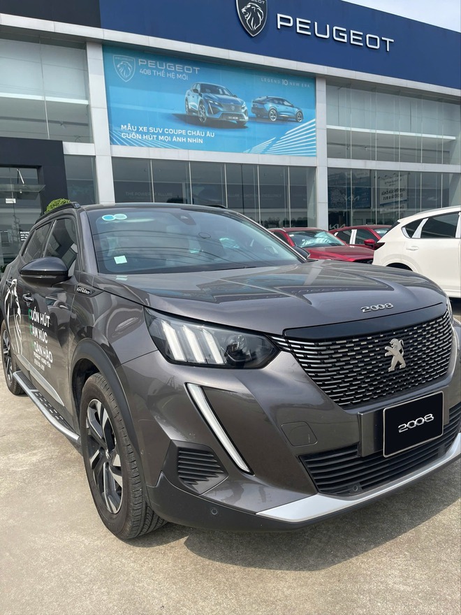 Đại lý bán Peugeot 2008 GT Line demo: Sản xuất 2021, đã chạy 6.000km, giá từ 769 triệu nay chỉ còn 650 triệu- Ảnh 3. Đại lý bán Peugeot 2008 GT Line demo: Sản xuất 2021, đã chạy 6.000km, giá từ 769 triệu nay chỉ còn 650 triệu- Ảnh 3.