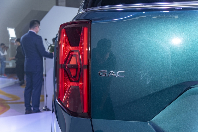 Xem thực tế GAC GS8 bản ‘base’ giá 1,269 tỷ tại Việt Nam: Đánh đổi 100 triệu lấy ghế nỉ, vô-lăng nhựa, thiếu ADAS- Ảnh 23. Xem thực tế GAC GS8 bản ‘base’ giá 1,269 tỷ tại Việt Nam: Đánh đổi 100 triệu lấy ghế nỉ, vô-lăng nhựa, thiếu ADAS- Ảnh 23.