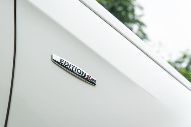 Rao Mercedes-Benz E 200 bản đặc biệt giá 640 triệu, người bán chia sẻ: ‘Bền như Vios, chăm chỉ hết 20 triệu/năm’- Ảnh 8. Rao Mercedes-Benz E 200 bản đặc biệt giá 640 triệu, người bán chia sẻ: ‘Bền như Vios, chăm chỉ hết 20 triệu/năm’- Ảnh 8.