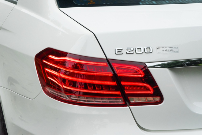 Rao Mercedes-Benz E 200 bản đặc biệt giá 640 triệu, người bán chia sẻ: ‘Bền như Vios, chăm chỉ hết 20 triệu/năm’- Ảnh 6. Rao Mercedes-Benz E 200 bản đặc biệt giá 640 triệu, người bán chia sẻ: ‘Bền như Vios, chăm chỉ hết 20 triệu/năm’- Ảnh 6.