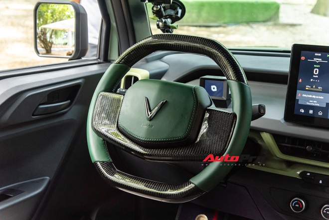 Chủ xe Thanh Hoá mua 5 chiếc VinFast VF 3 khác màu: ‘Biết cách dùng xe điện mini thì mới vui’- Ảnh 25. Chủ xe Thanh Hoá mua 5 chiếc VinFast VF 3 khác màu: ‘Biết cách dùng xe điện mini thì mới vui’- Ảnh 25.