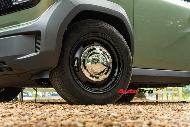 Chủ xe Thanh Hoá mua 5 chiếc VinFast VF 3 khác màu: ‘Biết cách dùng xe điện mini thì mới vui’- Ảnh 22. Chủ xe Thanh Hoá mua 5 chiếc VinFast VF 3 khác màu: ‘Biết cách dùng xe điện mini thì mới vui’- Ảnh 22.