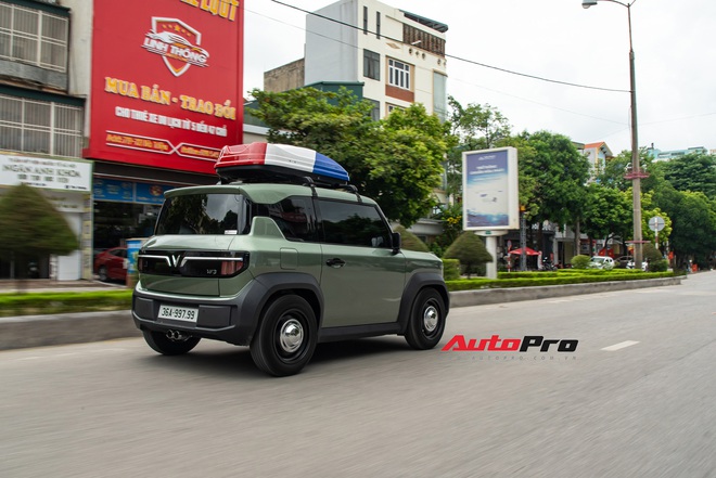 Chủ xe Thanh Hoá mua 5 chiếc VinFast VF 3 khác màu: ‘Biết cách dùng xe điện mini thì mới vui’- Ảnh 14. Chủ xe Thanh Hoá mua 5 chiếc VinFast VF 3 khác màu: ‘Biết cách dùng xe điện mini thì mới vui’- Ảnh 14.