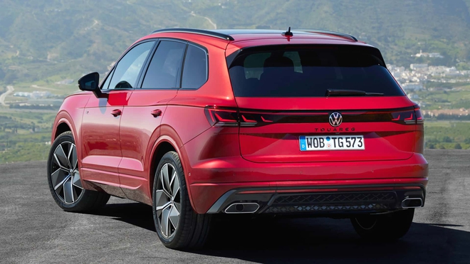 Loạt xe mới đã lộ diện tại Việt Nam, chỉ chờ ra mắt: Đa dạng phân khúc, mẫu mã, Santa Fe, Carnival 2024 dễ thành hàng 'hot'- Ảnh 9. Loạt xe mới đã lộ diện tại Việt Nam, chỉ chờ ra mắt: Đa dạng phân khúc, mẫu mã, Santa Fe, Carnival 2024 dễ thành hàng 'hot'- Ảnh 9.