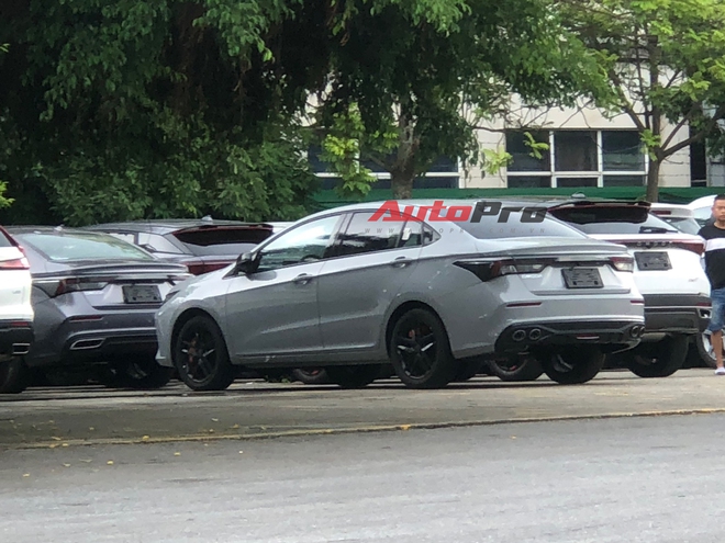 Loạt xe mới đã lộ diện tại Việt Nam, chỉ chờ ra mắt: Đa dạng phân khúc, mẫu mã, Santa Fe, Carnival 2024 dễ thành hàng 'hot'- Ảnh 29. Loạt xe mới đã lộ diện tại Việt Nam, chỉ chờ ra mắt: Đa dạng phân khúc, mẫu mã, Santa Fe, Carnival 2024 dễ thành hàng 'hot'- Ảnh 29.