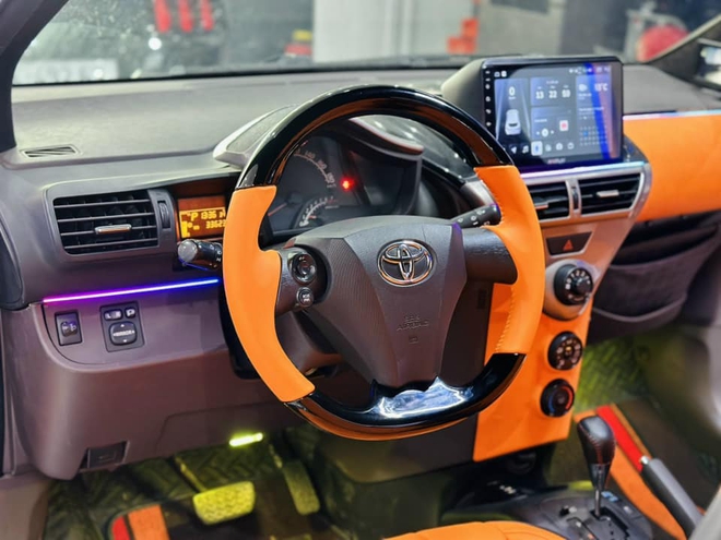 Rao Toyota iQ giá ngang Hyundai Accent đời mới, người bán thẳng thắn chia sẻ: Mua cho gia đình sẽ rất 'bực mình'- Ảnh 5. Rao Toyota iQ giá ngang Hyundai Accent đời mới, người bán thẳng thắn chia sẻ: Mua cho gia đình sẽ rất 'bực mình'- Ảnh 5.