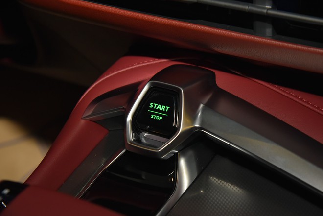 MG7 ra mắt Việt Nam: Giá cao nhất 1,018 tỷ, đấu K5, Mazda6 bằng động cơ 227 mã lực, 'full' ADAS, có chi tiết duy nhất trong phân khúc- Ảnh 16. MG7 ra mắt Việt Nam: Giá cao nhất 1,018 tỷ, đấu K5, Mazda6 bằng động cơ 227 mã lực, 'full' ADAS, có chi tiết duy nhất trong phân khúc- Ảnh 16.