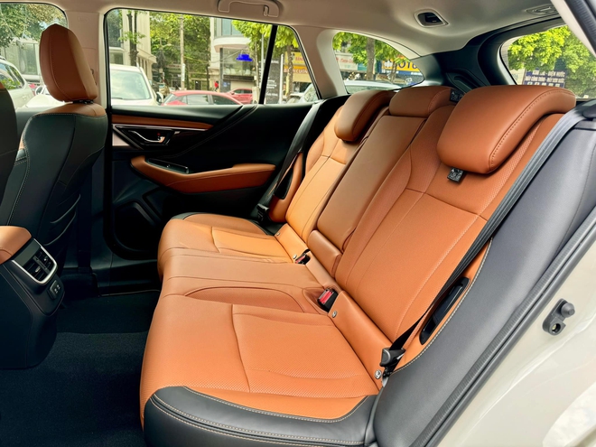 Subaru Outback giảm hơn 400 triệu tại đại lý, SUV 5 chỗ vẫn đắt hơn Palisade bản cao nhất tới cả trăm triệu- Ảnh 8. Subaru Outback giảm hơn 400 triệu tại đại lý, SUV 5 chỗ vẫn đắt hơn Palisade bản cao nhất tới cả trăm triệu- Ảnh 8.