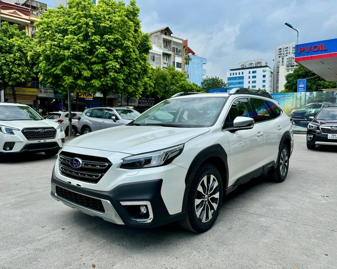 Subaru Outback giảm hơn 400 triệu tại đại lý, SUV 5 chỗ vẫn đắt hơn Palisade bản cao nhất tới cả trăm triệu- Ảnh 3. Subaru Outback giảm hơn 400 triệu tại đại lý, SUV 5 chỗ vẫn đắt hơn Palisade bản cao nhất tới cả trăm triệu- Ảnh 3.