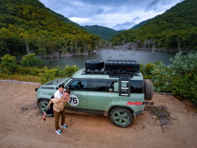 9x kể chuyện sắp lái Land Rover Defender đi phượt: Từ Việt Nam qua châu Âu đến Nam Mỹ, chuẩn bị 6 tháng, phải tập luyện cường độ cao- Ảnh 20.