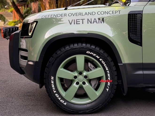 9x kể chuyện sắp lái Land Rover Defender đi phượt: Từ Việt Nam qua châu Âu đến Nam Mỹ, chuẩn bị 6 tháng, phải tập luyện cường độ cao- Ảnh 11. 9x kể chuyện sắp lái Land Rover Defender đi phượt: Từ Việt Nam qua châu Âu đến Nam Mỹ, chuẩn bị 6 tháng, phải tập luyện cường độ cao- Ảnh 11.