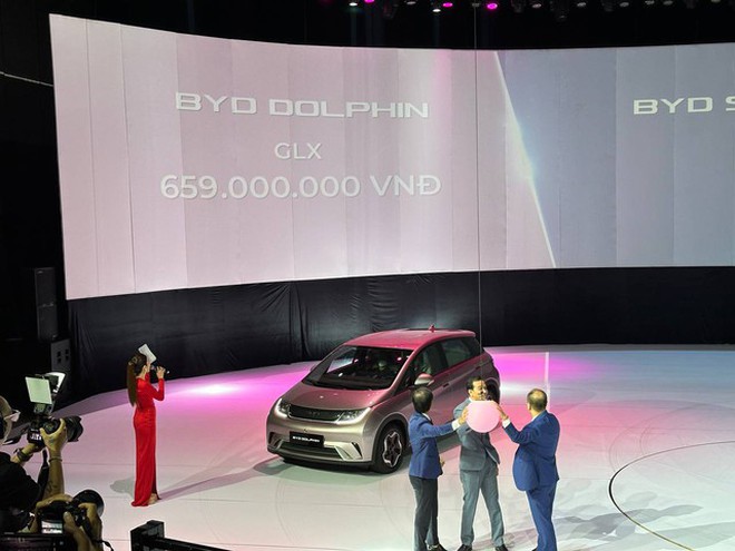 Rộ tin BYD rút khỏi VMS 2024, triển lãm vắng bóng xe điện, xe Trung Quốc nhạt nhòa- Ảnh 5. Rộ tin BYD rút khỏi VMS 2024, triển lãm vắng bóng xe điện, xe Trung Quốc nhạt nhòa- Ảnh 5.