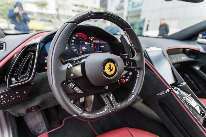 Ferrari Roma từng thuộc về đại gia Vũng Tàu một lần nữa tìm chủ mới: Giá đã hạ vẫn ở mức 17 tỷ, đủ mua 2 chiếc Maybach S 450 4MATIC mới- Ảnh 7. Ferrari Roma từng thuộc về đại gia Vũng Tàu một lần nữa tìm chủ mới: Giá đã hạ vẫn ở mức 17 tỷ, đủ mua 2 chiếc Maybach S 450 4MATIC mới- Ảnh 7.