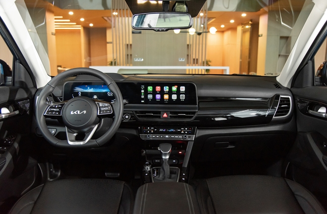 Hơn 700 triệu đồng, chọn Lynk & Co 06 hay mua bản ‘full’ Seltos, Xforce và Yaris Cross: Bảng so sánh này sẽ giúp bạn dễ xuống tiền hơn!- Ảnh 20. Hơn 700 triệu đồng, chọn Lynk & Co 06 hay mua bản ‘full’ Seltos, Xforce và Yaris Cross: Bảng so sánh này sẽ giúp bạn dễ xuống tiền hơn!- Ảnh 20.