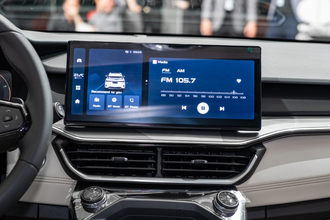 Hơn 700 triệu đồng, chọn Lynk & Co 06 hay mua bản ‘full’ Seltos, Xforce và Yaris Cross: Bảng so sánh này sẽ giúp bạn dễ xuống tiền hơn!- Ảnh 5. Hơn 700 triệu đồng, chọn Lynk & Co 06 hay mua bản ‘full’ Seltos, Xforce và Yaris Cross: Bảng so sánh này sẽ giúp bạn dễ xuống tiền hơn!- Ảnh 5.