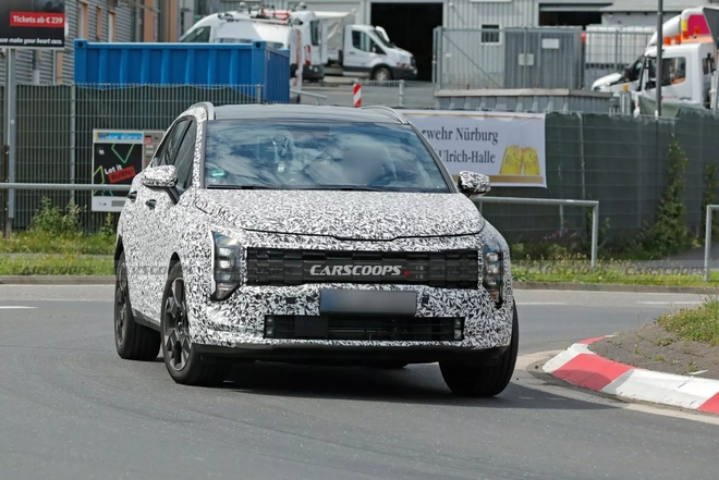 Kia Sportage 2025 lộ thêm nhiều chi tiết: Đèn trước giống Carnival, đèn hậu LED mới, tản nhiệt góc cạnh- Ảnh 3. Kia Sportage 2025 lộ thêm nhiều chi tiết: Đèn trước giống Carnival, đèn hậu LED mới, tản nhiệt góc cạnh- Ảnh 3.