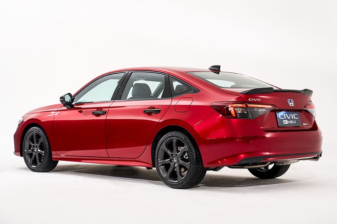 Honda Civic 2025 nhận cọc tại Việt Nam: 3 bản, thiết kế mới, thêm động cơ hybrid cạnh tranh Corolla Altis- Ảnh 6. Honda Civic 2025 nhận cọc tại Việt Nam: 3 bản, thiết kế mới, thêm động cơ hybrid cạnh tranh Corolla Altis- Ảnh 6.