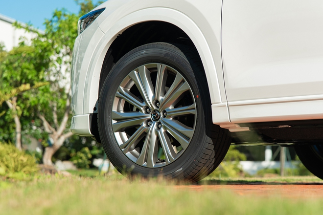 Gần 1 tỷ đồng, chọn Lynk & Co 01 hay CX-5, Sportage, Tucson: Xe nhập đấu xe lắp ráp trên từng option- Ảnh 2. Gần 1 tỷ đồng, chọn Lynk & Co 01 hay CX-5, Sportage, Tucson: Xe nhập đấu xe lắp ráp trên từng option- Ảnh 2.