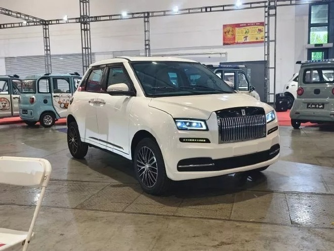 Những chiếc ‘Rolls-Royce, Maybach phiên bản Shopee’ này đang ‘hot’ ở Trung Quốc, giá đồn đoán quy đổi từ 50 triệu đồng- Ảnh 3. Những chiếc ‘Rolls-Royce, Maybach phiên bản Shopee’ này đang ‘hot’ ở Trung Quốc, giá đồn đoán quy đổi từ 50 triệu đồng- Ảnh 3.
