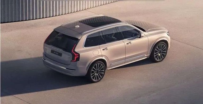 Volvo XC90 2025 bất ngờ lộ diện hoàn chỉnh: Có chi tiết thiết kế lạ, cabin thay đổi nhẹ, vẫn giữ nút vật lý- Ảnh 3.