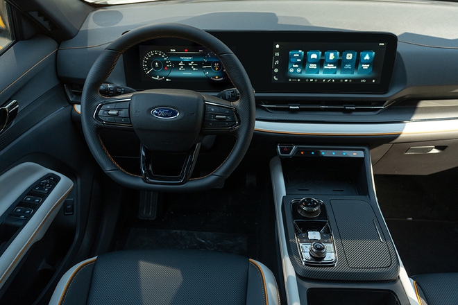 Ford Territory Sport ra mắt Việt Nam: Giá 909 triệu đồng, nhiều chi tiết thể thao từ trong ra ngoài cạnh tranh CX-5- Ảnh 13. Ford Territory Sport ra mắt Việt Nam: Giá 909 triệu đồng, nhiều chi tiết thể thao từ trong ra ngoài cạnh tranh CX-5- Ảnh 13.