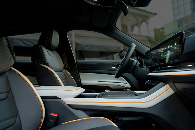 Ford Territory Sport ra mắt Việt Nam: Giá 909 triệu đồng, nhiều chi tiết thể thao từ trong ra ngoài cạnh tranh CX-5- Ảnh 14. Ford Territory Sport ra mắt Việt Nam: Giá 909 triệu đồng, nhiều chi tiết thể thao từ trong ra ngoài cạnh tranh CX-5- Ảnh 14.