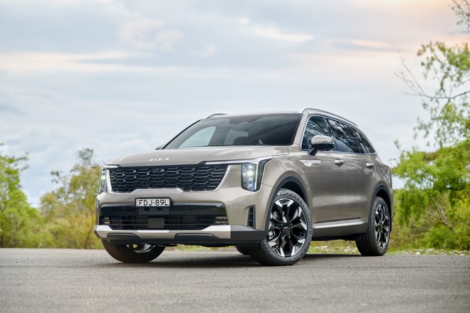 Kia Sorento 2024 lộ ảnh tại Việt Nam: Thiết kế mới, vành to hơn, được kỳ vọng có hệ thống quét vân tay- Ảnh 3. Kia Sorento 2024 lộ ảnh tại Việt Nam: Thiết kế mới, vành to hơn, được kỳ vọng có hệ thống quét vân tay- Ảnh 3.