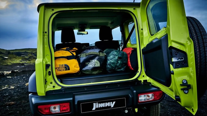 Những "vũ khí" giúp Suzuki Jimny được lòng các tay chơi nhưng lại dễ mất điểm trong mắt người thường- Ảnh 5. Những "vũ khí" giúp Suzuki Jimny được lòng các tay chơi nhưng lại dễ mất điểm trong mắt người thường- Ảnh 5.