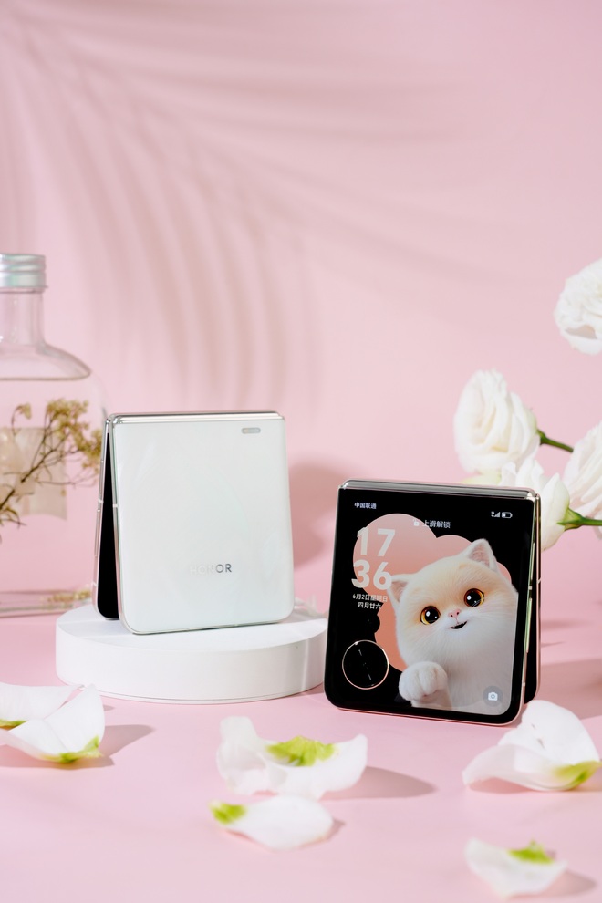 Chưa ra mắt nhưng đây chính là chiếc smartphone gập "vỏ sò" đẹp nhất: OPPO, Huawei hay Samsung đều cần phải học tập- Ảnh 17. Chưa ra mắt nhưng đây chính là chiếc smartphone gập "vỏ sò" đẹp nhất: OPPO, Huawei hay Samsung đều cần phải học tập- Ảnh 17.