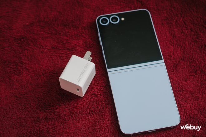 Sạc nhanh Xiaomi siêu nhỏ gọn: Công suất 33W, nhỏ như củ 5W của Apple, sạc được iPhone, iPad, thậm chí cả MacBook ngon lành- Ảnh 7. Sạc nhanh Xiaomi siêu nhỏ gọn: Công suất 33W, nhỏ như củ 5W của Apple, sạc được iPhone, iPad, thậm chí cả MacBook ngon lành- Ảnh 7.