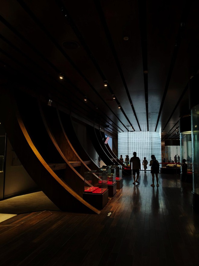 Đánh giá OPPO Reno12 Series: AI sẽ là thứ giúp bạn gắn bó với "dòng chảy bạc"- Ảnh 27. Đánh giá OPPO Reno12 Series: AI sẽ là thứ giúp bạn gắn bó với "dòng chảy bạc"- Ảnh 27.