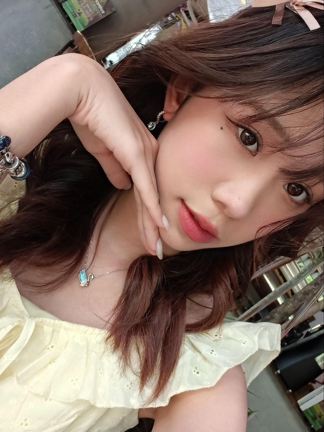 Đánh giá OPPO Reno12 Series: AI sẽ là thứ giúp bạn gắn bó với "dòng chảy bạc"- Ảnh 36. Đánh giá OPPO Reno12 Series: AI sẽ là thứ giúp bạn gắn bó với "dòng chảy bạc"- Ảnh 36.