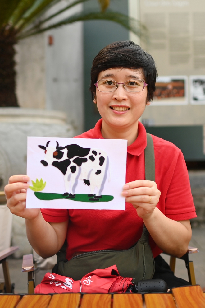 Ngắm những bức tranh vải độc đáo được làm từ nguyên liệu không ai ngờ- Ảnh 8. Ngắm những bức tranh vải độc đáo được làm từ nguyên liệu không ai ngờ- Ảnh 8.