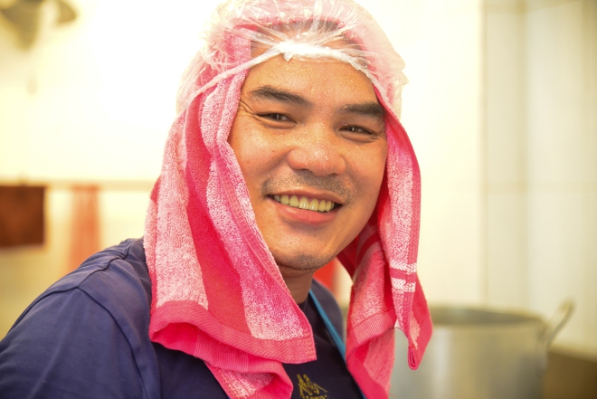 Bữa cơm 2.000 đồng cho bệnh nhân ung thư: Lãi lớn từ những nụ cười- Ảnh 10. Bữa cơm 2.000 đồng cho bệnh nhân ung thư: Lãi lớn từ những nụ cười- Ảnh 10.