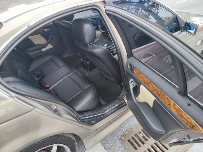 Rao bán BMW cũ giá Honda SH, người bán khẳng định: "Máy nổ, còi kêu, 4 bánh quay đều, điều hoà mát lạnh"- Ảnh 5.