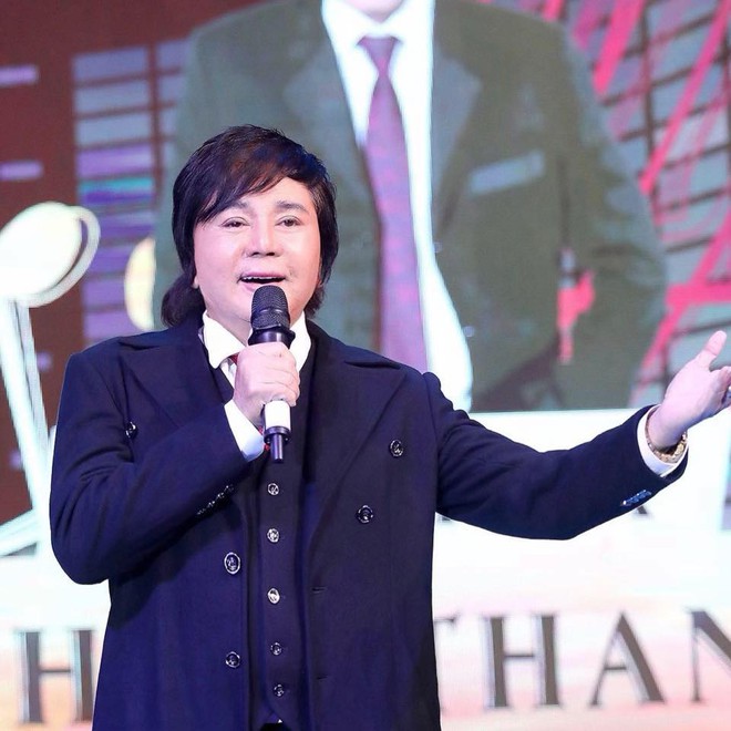 "Vua cải lương" Việt Nam: Đường tình lận đận, ly hôn vợ 2 nối lại với vợ đầu, sinh thêm 2 con- Ảnh 2. "Vua cải lương" Việt Nam: Đường tình lận đận, ly hôn vợ 2 nối lại với vợ đầu, sinh thêm 2 con- Ảnh 2.