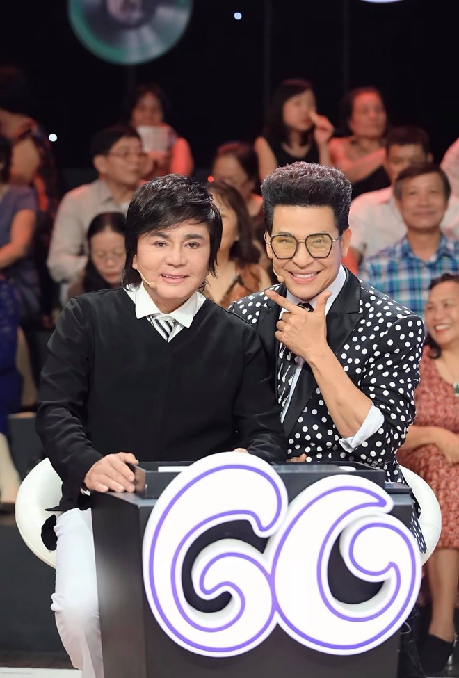 "Vua cải lương" Việt Nam: Đường tình lận đận, ly hôn vợ 2 nối lại với vợ đầu, sinh thêm 2 con- Ảnh 5. "Vua cải lương" Việt Nam: Đường tình lận đận, ly hôn vợ 2 nối lại với vợ đầu, sinh thêm 2 con- Ảnh 5.