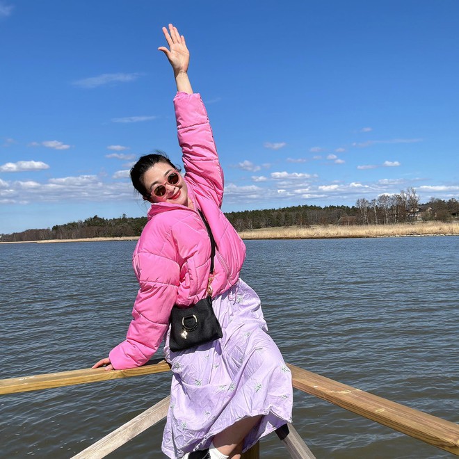 Á hậu Việt xinh đẹp bị gia đình ngăn cấm vẫn lấy nam diễn viên đào hoa, một đời vợ giờ ra sao?- Ảnh 6. Á hậu Việt xinh đẹp bị gia đình ngăn cấm vẫn lấy nam diễn viên đào hoa, một đời vợ giờ ra sao?- Ảnh 6.